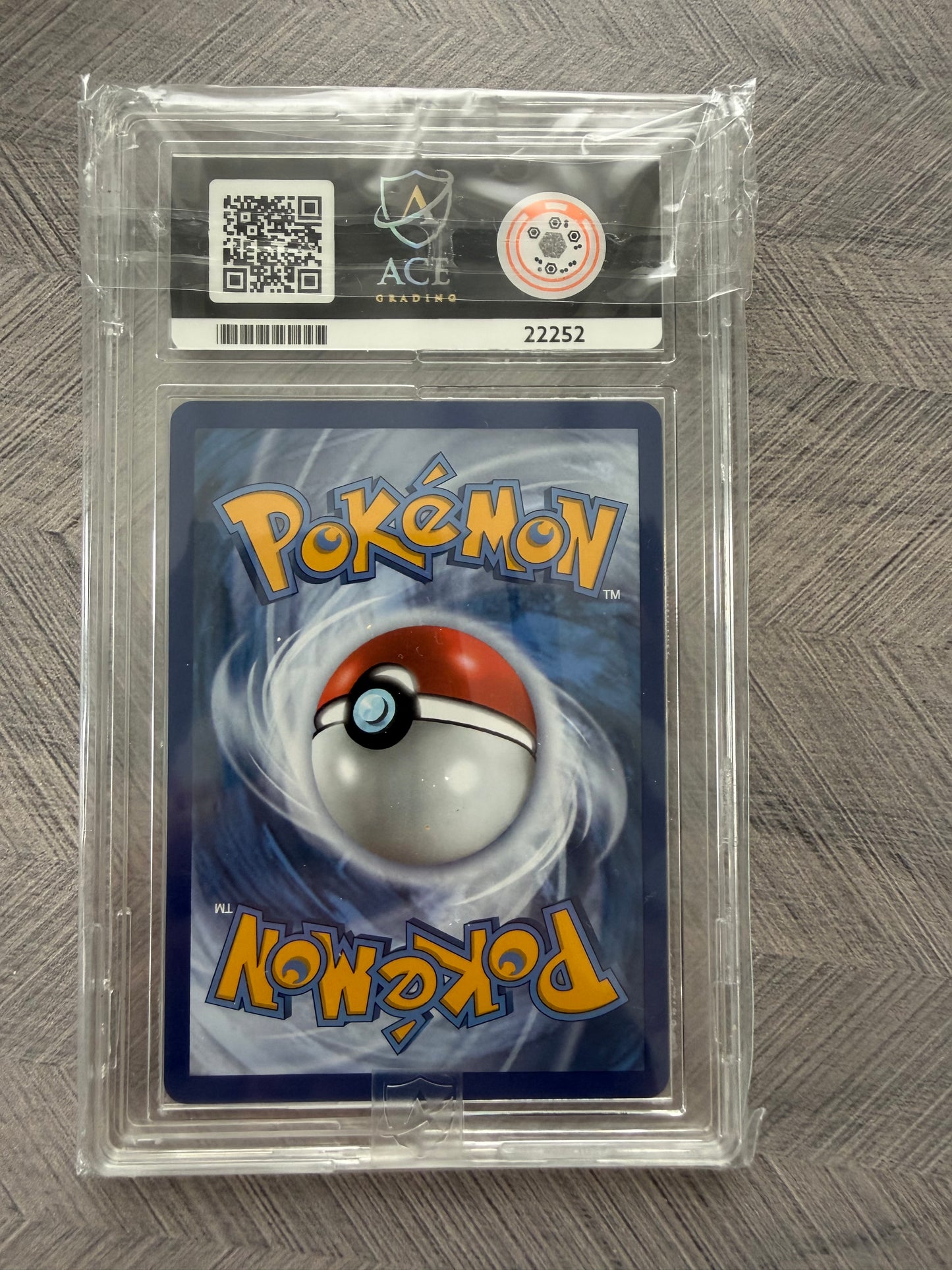 Reshiram - 113/114 - Classic Collection Celebrations - Mint 9 Ace Grading Card