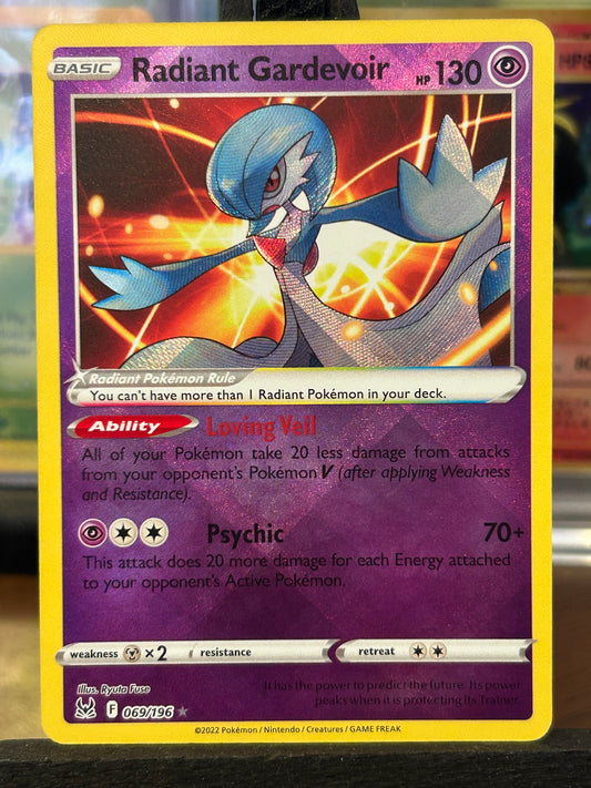 Radiant Gardevoir 069/196 Lost Origin Pokémon Card - English