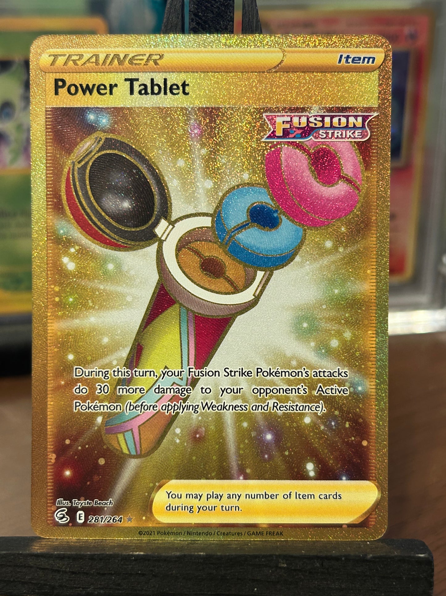 Power Tablet Gold 281/264 Fusion Strike Pokémon Card - English